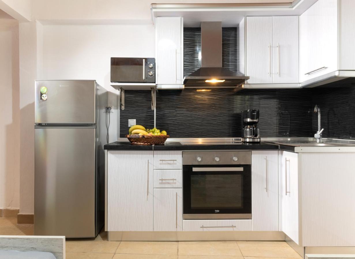 Estell Apartments ซีเกีย ภายนอก รูปภาพ